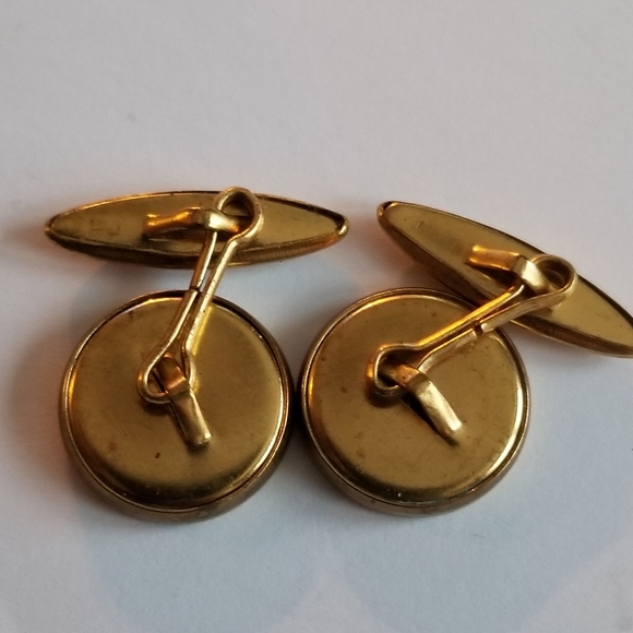 Relisted - Vintage cuff links gold tone sailor ship wheel button cufflinks - Picture 7 of 9
